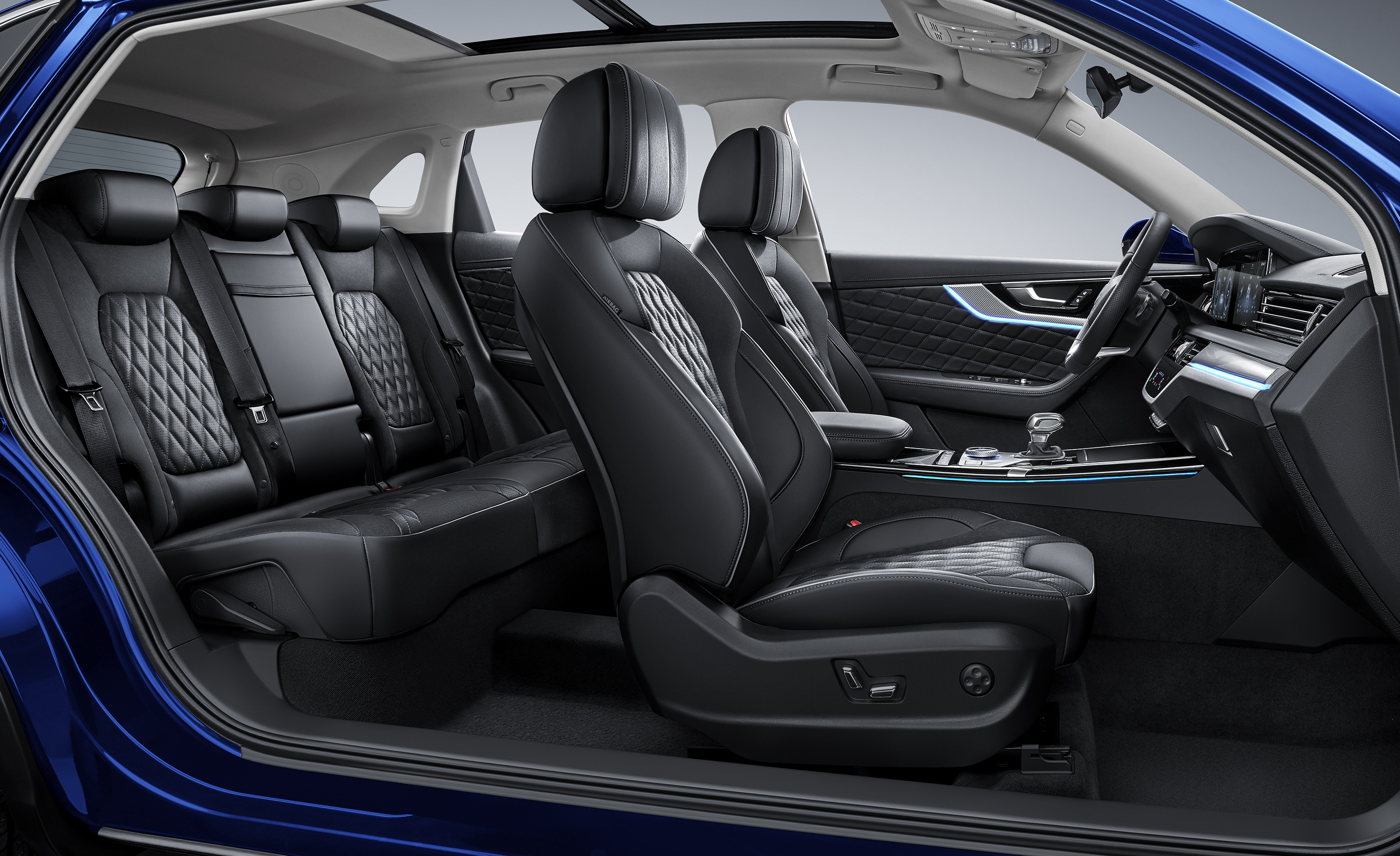 HONGQI HS5 (HIGH OPTION)